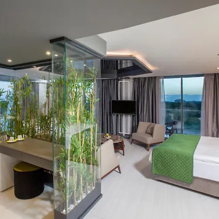 Bosphorus Sorgun Hotel Side