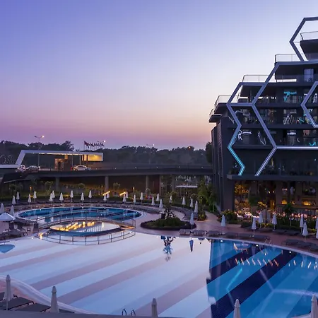 Bosphorus Sorgun Hotel Sidé